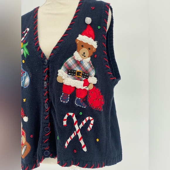 Festive Navy Holiday Sweater Vest with Bear and Candy Cane Design Size L - Picture 2 of 11